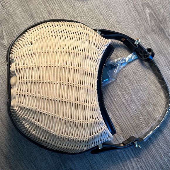 Loulu Woven Handbag Purse with Shoulder Strap - Picture 6 of 8